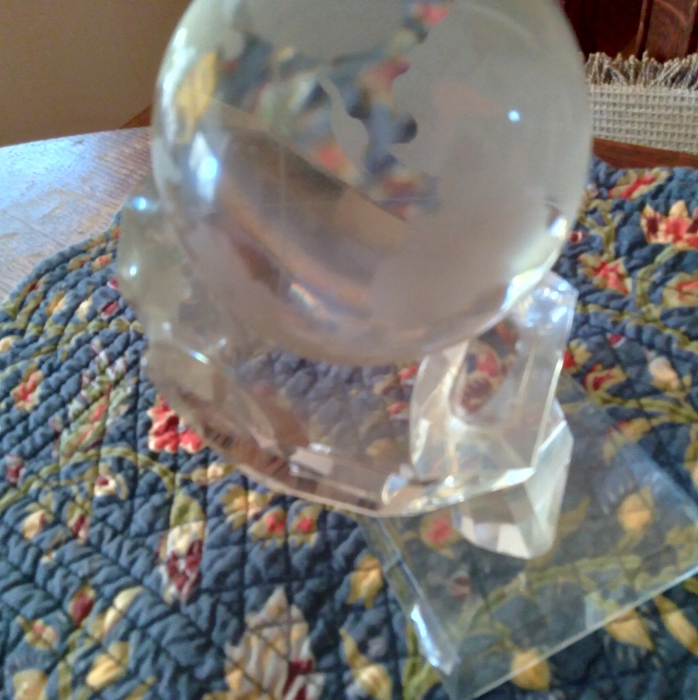 CRYSTAL He Has The Whole World In His Hands.FATHERS DAY